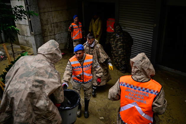Gendarmerie teams support flood cleanup efforts in Istanbul ISTANBUL, TURKIYE - OCTOBER 16: Gendarmerie teams clear mud and debris from a flood-affected area in Sariyer as cleanup and repair efforts continue, on October 16, 2026 in Istanbul, Turkiye. The teams joined post-flood operations to help restore affected streets and support recovery work. Cem Tekkesinoglu Anadolu Istanbul Turkey. Editorial use only. Please get in touch for any other usage.  Copyright: x2026xAnadoluxCemxTekkesinoglux