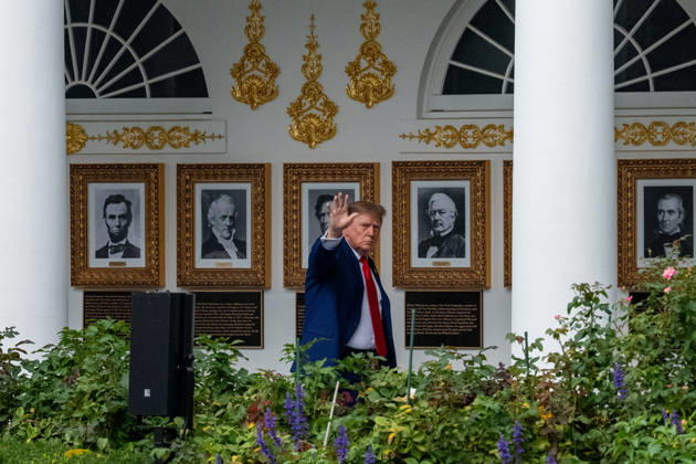 October 16, 2026, Washington, Dc, United States: President Donald Trump boards his helicopter for the start of a trip to Georgia on October 16, 2026. Washington United States - ZUMAl312 20261016_znp_l312_005 Copyright: xAndrewxLeydenx