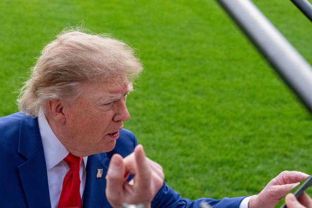 October 16, 2026, Washington, Dc, United States: President Donald Trump boards his helicopter for the start of a trip to Georgia on October 16, 2026. Washington United States - ZUMAl312 20261016_znp_l312_024 Copyright: xAndrewxLeydenx