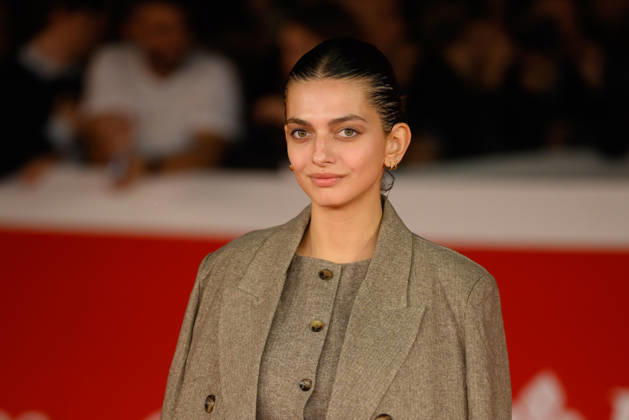News - Rome Film Fest 2026 - Day 4 Ghjuvanna Benedetti attends the red carpet Iun Jeu Dangereux Premiere during the 21th Rome Film Fest at Auditorium Parco della Musica on October 16, 2026 in Rome, Italy. Rome Auditorium Parco della Musica Ennio Morricone Italy Copyright: xFabrizioxCorradettix xLiveMediax LPN_2748278