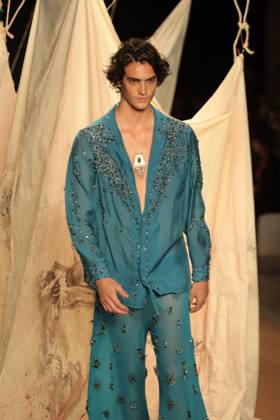 RECORD DATE NOT STATED Hisha s fashion show at SPFW. Sao Paulo (SP), 10 16 2026 - Fashion SPFW - Hisha fashion show during Sao Paulo Fashion Week N61 at Pacubra in Ibirapuera, Sao Paulo.(Foto: Fabricio Bomjardim Thenews2 imago images) Hisha s fashion show at SPFW.  Copyright: xFabricioxBomjardimx