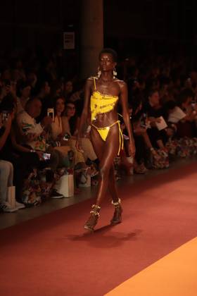 RECORD DATE NOT STATED Amir Slama parade Sao Paulo (SP), 10 16 2026 - Fashion SPFW - Amor Slama fashion show during Sao Paulo Fashion Week N61 at Pacubra in Ibirapuera, Sao Paulo.(Foto: Fabricio Bomjardim Thenews2 imago images) Amir Slama parade  Copyright: xFabricioxBomjardimx