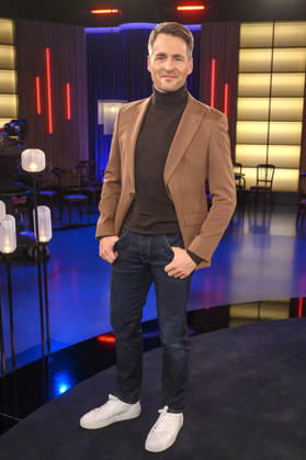 Alexander Klaws during the taping of the WDR talk show Kölner Treff at WDR Studio BS 3 in Cologne, October 16, 2026 Foto:xW.xRanderathx xFuturexImagex koelner_treff1610_6025