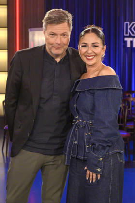 Robert Habeck and Tülin Sezgin during the taping of the WDR talk show Kölner Treff at WDR Studio BS 3 in Cologne, October 16, 2026 Foto:xW.xRanderathx xFuturexImagex koelner_treff1610_6060
