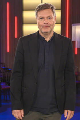 Robert Habeck during the taping of the WDR talk show Kölner Treff at WDR Studio BS 3 in Cologne, October 16, 2026 Foto:xW.xRanderathx xFuturexImagex koelner_treff1610_6066