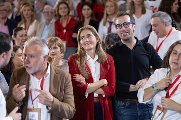 The PSOE holds its Federal Committee meeting in Fuenlabrada, Madrid. First Vice President and Minister of Economy Carlos Cuerpo, and the Third Vice President and Minister for Ecological Transition, Sara Aagesen, during the PSOE Federal Committee meeting at the Tomás y Valiente Art Center on October 17, 2026, in Fuenlabrada, Madrid, Spain. The Committee served to ratify the party’s candidate lists for the general election on November 29 and to endorse its Secretary-General, Pedro Sánchez, as the candidate for President of the Government. OCTOBER 17, 2026 Jesús Hellí Fuenlabrada, Madrid Fuenlabrada, Madrid, Spain  Copyright: xJesusxHellinx 7851382