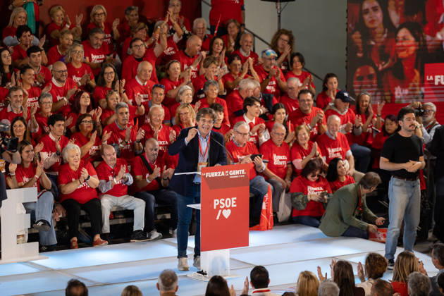 The PSOE Holds Its Federal Committee Meeting in Fuenlabrada, Madrid The mayor of Fuenlabrada, Francisco Javier Ayala Ortega, during the PSOE Federal Committee meeting at the Tomás y Valiente Art Center on October 17, 2026, in Fuenlabrada, Madrid, Spain. The Committee served to ratify the party’s candidate lists for the general election on November 29 and to endorse its secretary general, Pedro Sánchez, as the candidate for Prime Minister. OCTOBER 17, 2026 Jesús Hellí Fuenlabrada, Madrid Fuenlabrada, Madrid, Spain  Copyright: xJesusxHellinx 7851394