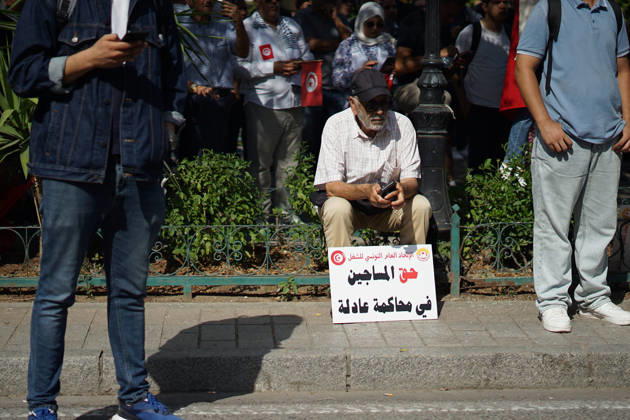 October 17, 2026, Tunis, Tunis, Tunisia, Tunisia: Demonstrators take to the streets of Tunis during a march calling for social and economic reforms and the protection of civil liberties, amid public concerns over rising living costs, workersâ€⠢ rights and freedom of expression on October 17, 2026. Organized by trade unions, journalistsâ€⠢ representatives, lawyers and civil society groups, the demonstration brings together protesters demanding accountability and defending fundamental rights. The march highlights ongoing concerns over Tunisiaâ€⠢s economic situation and the space for public dissent. Tunis Tunisia - ZUMAm342 20261017_zsp_m342_046 Copyright: xHasanxMradx