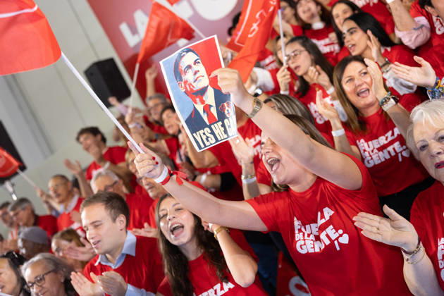 The PSOE Holds Its Federal Committee Meeting in Fuenlabrada, Madrid Several people attend as members of the public during the PSOE’s Federal Committee meeting at the Tomás y Valiente Art Center on October 17, 2026, in Fuenlabrada, Madrid, Spain. The Committee served to ratify the party’s candidate lists for the general election on November 29 and to endorse its secretary general, Pedro Sánchez, as the candidate for Prime Minister. October 17, 2026. Jesús Hellí. Fuenlabrada, Madrid. Fuenlabrada, Madrid, Spain.  Copyright: xJesusxHellinx 7851607