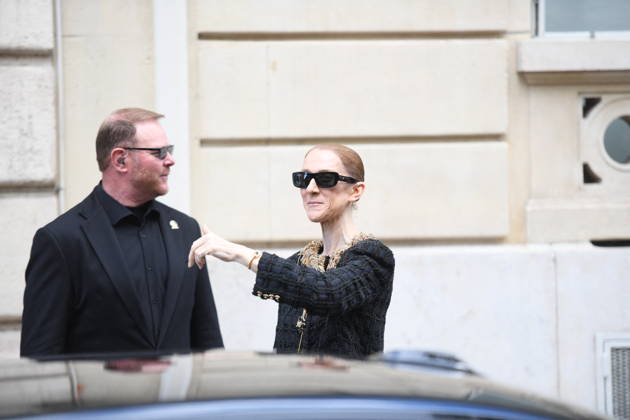 Celine Dion Leaves Her Hotel For Her Last Concert in Paris - France Celine Dion spend time with fans before her last concert in Paris, at hotel Royal Monceau in Paris, France on October 17, 2026. Photo by Florian Poitout ABACAPRESS.COM Paris France  Copyright: xPoitoutxFlorian ABACAx