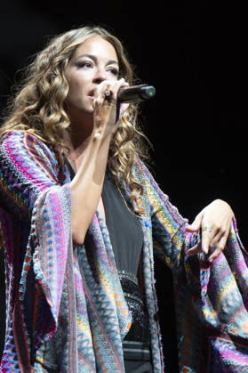 October 17, 2026, Madrid, Spain: Singer Sofia Ellar performs during a concert at the Plaza de Espana in Madrid. Madrid Spain  - ZUMAs197 20261017_aaa_s197_147 Copyright: xAtilanoxGarciax