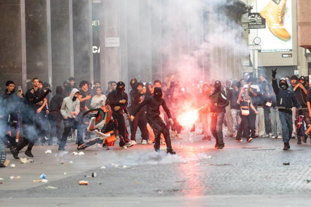 IPA89816664 - Milan, October 17, 2026: Italia in Piazza demonstration; violent clashes between police and the student movement  Copyright: xFrancescoxEnriquezx xFrancescoxEnriquezx IPA89816664