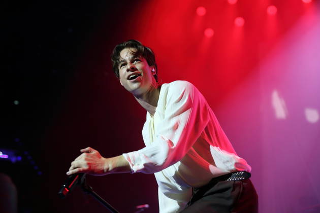 Frederik Fred Rabe of the band Giant Rooks at a concert at the Max Schmeling Halle in Berlin, October 17, 2026 Giant Rooks Concert Berlin