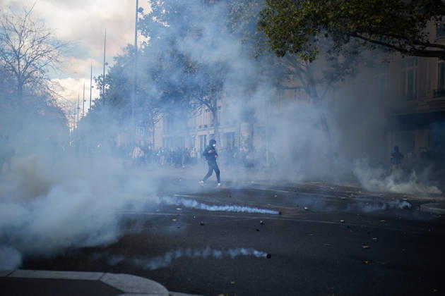 Police clash with protesters during demonstration in Paris PARIS, FRANCE - OCTOBER 17: Police clash with protesters during a demonstration amid a nationwide mobilisation over rising living costs, fuel prices and education funding in Paris, France, on October 17, 2026. Hesham Elsherif Anadolu Paris France. Editorial use only. Please get in touch for any other usage.  Copyright: x2026xAnadoluxHeshamxElsherifx