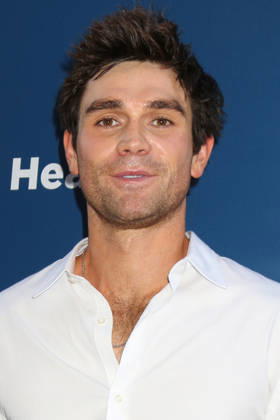 October 17, 2026, Newport Beach, Ca, USA: LOS ANGELES - OCT 17: KJ Apa at the Newport Beach Film Festival Spotlight Award to KJ Apa and Jimmy Screening at the Lido Theater on October 17, 2026 in Newport Beach, CA Newport Beach USA  - ZUMAnc22 20261017_zaa_nc22_024 Copyright: xKathyxHutchinsx