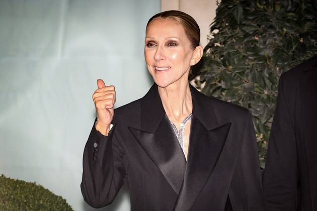 CÉLINE DION RETURNS TO HER HOTEL PHOTOPQR LE PARISIEN LP Fred Dugit Paris, October 17, 2026 Culture, Paris 8th arrondissement, October 17, 2026 Céline Dion returns to the Royal Monceau following her final Parisian show She has just concluded a sixteen-date concert residency at La Plénitude in Nanterre LP Fred Dugit Paris 8th arrondissement, October 17, 2026 Céline Dion returns to the Royal Monceau following her final Parisian show. She has just concluded a sixteen-date concert residency at La Plénitude in Nanterre. Local Caption Céline Dion Paris 75 France  Copyright: xPHOTOPQR LExPARISIEN MAXPPPxLPx xFredxDugitx 20261018LPA0188 20261018LPA0188