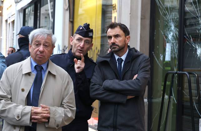 Riots and Looting: The Day After the Protest PHOTOPQR LE PROGRES Richard MOUILLAUD Lyon, October 18, 2026 Riots and Looting: The Day After the Protest Riots and Looting: The Day After the Protest The prefect and the mayor of Lyon surveyed the damage this morning in downtown Lyon Lyon, October 18, 2026 20,000 people demonstrated in the streets of Lyon Violence overshadowed the protesters’ demands, resulting in a level of chaos rarely seen in the city The tourist office was set on fire and numerous stores were looted Lyon, October 18, 2026. 20,000 people demonstrated in the streets of Lyon. Violence overshadowed the protesters’ demands, resulting in a level of chaos rarely seen in the city. The tourist office was set on fire, and a great man  Copyright: xPHOTOPQR LExPROGRES MAXPPPxRichardxMOUILLAUDx 20261018LPL0428 20261018LPL0428