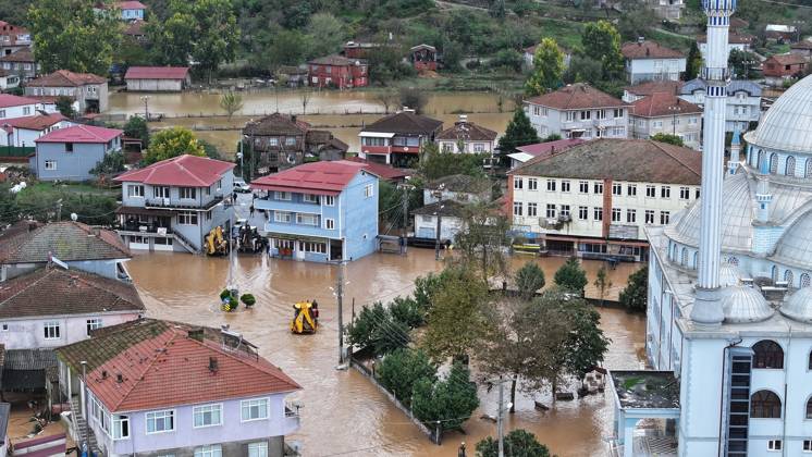 Overflowing stream floods neighborhood in northwestern Turkiye SAKARYA, TURKIYE - OCTOBER 18: An aerial view of flooded houses and streets in the Daricayiri neighborhood of Karasu district in Sakarya, northwestern Turkiye, on October 18, 2026. Heavy rainfall throughout the night causes a stream to overflow, inundating parts of the neighborhood. Ibrahim Yozoglu Anadolu Sakarya Turkey. Editorial use only. Please get in touch for any other usage.  Copyright: x2026xAnadoluxIbrahimxYozoglux