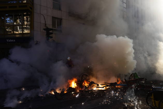 Aftermath of clashes during nationwide protests in Paris PARIS, FRANCE - OCTOBER 18: Firefighters extinguish fires set to bicycles and street debris as streets across Paris show signs of damage following a day of violent clashes between police and protesters amid a nationwide mobilization over rising living costs, fuel prices, and education funding in Paris, France, on October 18, 2026. Ibrahim Ezzat Anadolu Paris France. Editorial use only. Please get in touch for any other usage.  Copyright: x2026xAnadoluxIbrahimxEzzatx