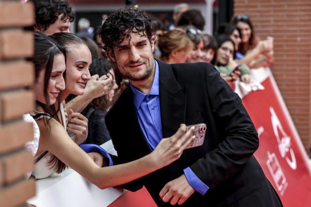 October 18, 2026, Rome, Rome, Italy: Louis Garrel during the red carpet of the film Juste Une Illusion on the occasion of the 21st edition of the Rome Film Fest, at the Auditorium Parco della Musica in Rome, 18 10 2026 Rome Italy  - ZUMAa289 20261018_zia_a289_016 Copyright: xCristianoxMinichiellox xAgfx