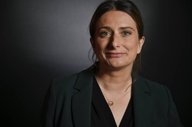 Marine Tondelier on Franc Jeu - Paris Leader of the Ecologists and French candidate for presidency Marine Tondelier poses for pictures for Franc Jeu on France 2 channel in Paris, France on October 18, 2026. Photo by Stephane Le Tellec ABACAPRESS.COM Paris France  Copyright: xLexTellecxStephane ABACAx
