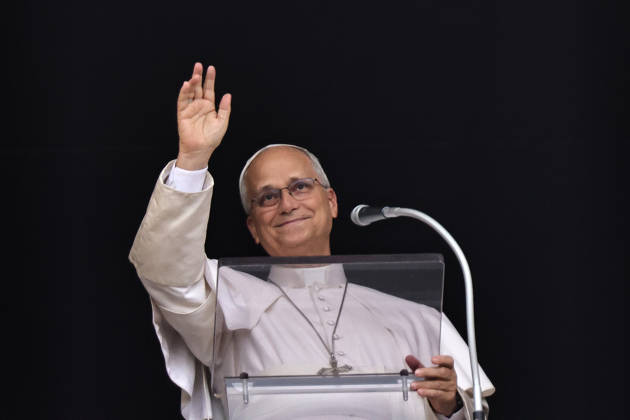October 18, 2026, Vatican City: POPE LEO XIV delivers Angelus prayer from a balcony overlooking St. Peter s Square. After the blessing Holy Father he thanked the people present with the following words: I would like to thank all those who have prayed for me in recente days. I have sensed your support. I wish to express my particular gratitude to the doctors, nurses and all the staff at Gemelli Hospital. Vatican City State - ZUMAi15_ 20261018_zaf_i15_001 Copyright: xEvandroxInettix