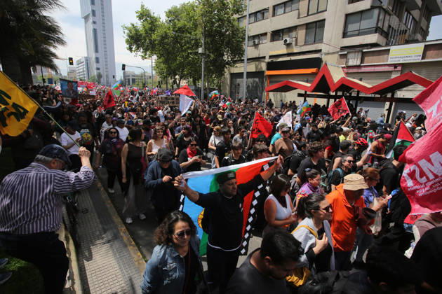 Santiago, October 18, 2026 Commemoration of the 7th Anniversary of the Social Uprising in Santiago Jonnathan Oyarzun Aton Chile, Aton 1200713  Copyright: JONNATHANxOYARZUN ATONxCHILE