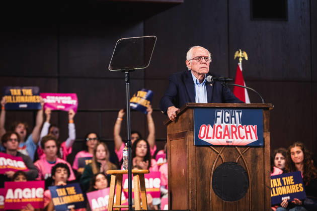 October 18, 2026, Tampa, Florida, USA: Florida State Representative from the 13th district, ANGIE NIXON, who is running against the former Florida attorney general and Governor Ron DeSantis appointee Ashley Moody in the November 3rd special election holds a campaign stop with Senator BERNIE SANDERS as part of the Ã¢â‚¬ËœFight the Oligarchy TourÃ¢ Tampa USA  - ZUMAd256 20261018_znp_d256_011 Copyright: xDavexDeckerx