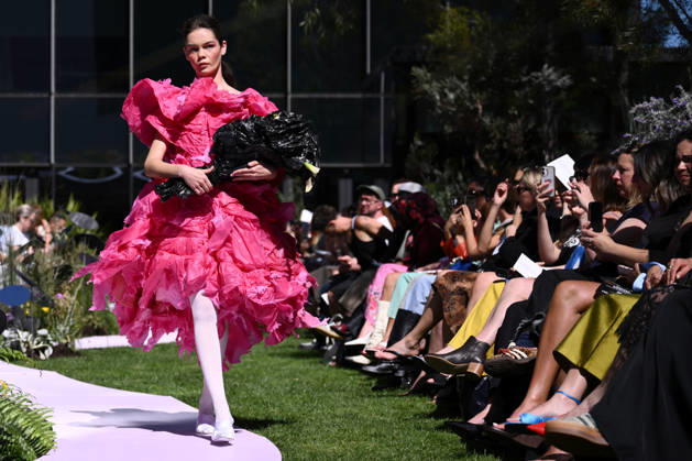 MELBOURNE FASHION WEEK PREVIEW, A model walks the runway during a 2026 Melbourne Fashion Week Runway Preview, at Sky Park, Melbourne, Monday, October 19, 2026. The preview features a selection of the upcoming collections that will appear on M FW runways including designers OUT OF HAND x Lisa Waup, Ebony Noire, Van Ermel Scherer, Perple, Gotham, Wilson Jedd Adams, Asiyam, Atoir, NGALI, Kuwaii, HoMie, Collective Closets x Mariam Farah, TOJHÃÄ, Amy Cottrell, BAAQIY and Sean Rentero. ( NO ARCHIVING MELBOURNE VICTORIA Australia Copyright: xJOELxCARRETTx 20261019166751297545