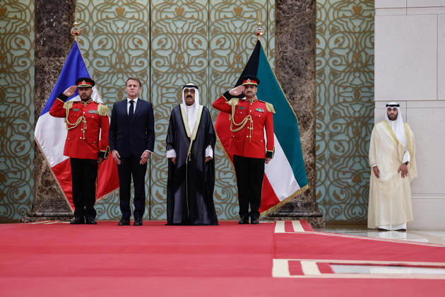 President Macron Visit To Kuwait The Emir of Kuwait Sheikh Mishal Al-Ahmad Al-Jaber Al-Sabah stands with French President Emmanuel Macron, during a welcoming ceremony upon Macron s arrival at Kuwait International Airport in Kuwait City, Kuwait, October 19, 2026. Photo by Benoit Tessier Pool ABACAPRESS.COM Kuwait City Kuwait  Copyright: xTessierxBenoit Pool ABACAx
