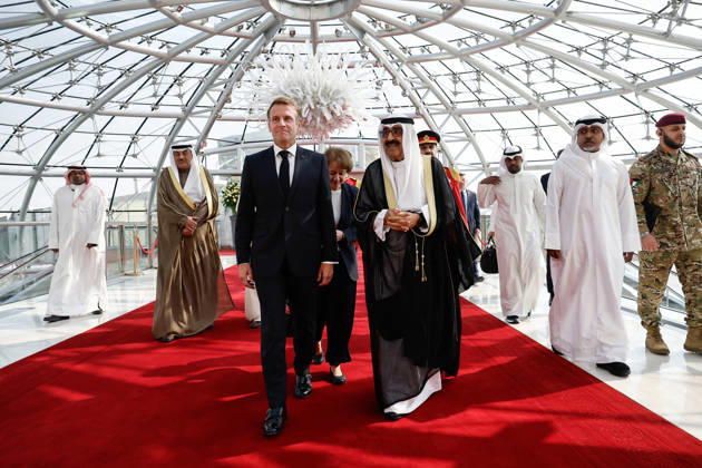 President Macron Visit To Kuwait The Emir of Kuwait Sheikh Mishal Al-Ahmad Al-Jaber Al-Sabah welcomes French President Emmanuel Macron upon Macron s arrival at Kuwait International Airport in Kuwait City, Kuwait, October 19, 2026. Photo by Benoit Tessier Pool ABACAPRESS.COM Kuwait City Kuwait  Copyright: xTessierxBenoit Pool ABACAx