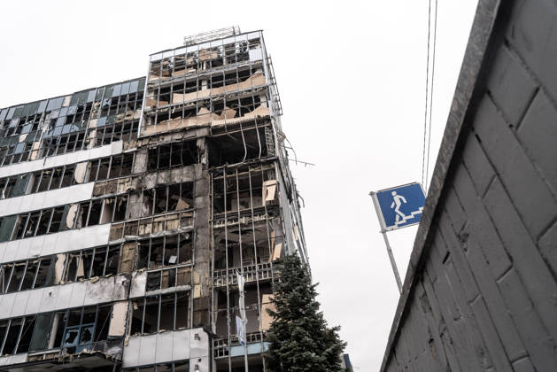 Ukrainian conflict KYIV, UKRAINE - OCTOBER 19, 2026 : Cosmos MultiMall following an overnight missile attack by the Russian Federation in Kyiv, Ukraine, on October 19, 2026. Kyiv Kyiv Oblast Ukraine Copyright: xVINCENZOxCIRCOSTAx VCIRCOSTA-9