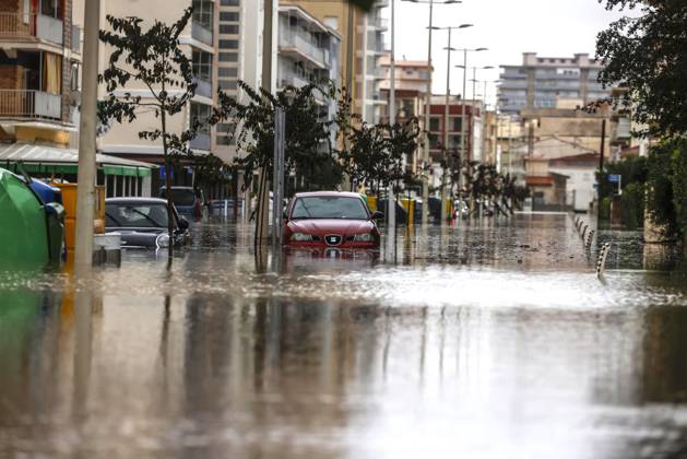The Valencian Regional Government is preparing a lockdown order for the southern coast of Valencia and the northern coast of Alicante due to the rains. A flooded area, as of October 19, 2026, in Guardamar de la Safor, Valencia, Valencian Community, Spain. The Valencian Regional Government is preparing a lockdown order for the southern coast of Valencia and the northern coast of Alicante in response to the emergency declared due to the rains brought by Storm Adam, as announced by the Regional Minister of Emergencies and the Interior early this morning, October 19, from the Emergency Coordination Center (CCE) OCTOBER 19, 2026 Valencia, Valencian Community Valencia, Valencian Community, Spain  Copyright: xRoberxSolsonax 7855287