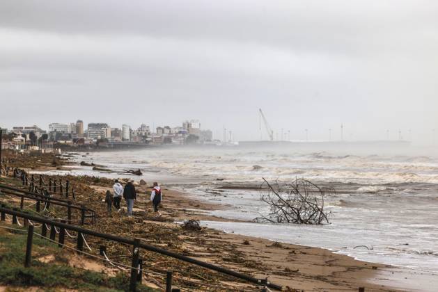 The Valencian Regional Government is preparing a lockdown order for the southern coast of Valencia and the northern coast of Alicante due to the rains. The beach is littered with branches and other debris washed up by the rain, on October 19, 2026, in Guardamar de la Safor, Valencia, Valencian Community, Spain. The Valencian Regional Government is preparing a lockdown order for the southern coast of Valencia and the northern coast of Alicante in response to the emergency declared due to the rains brought by Storm Adam, as announced by the Regional Minister of Emergencies and the Interior early this morning, October 19, from the Emergency Coordination Center (CCE) OCTOBER 19, 2026 Valencia, Valencian Community Valencia, Valencian Community,  Copyright: xRoberxSolsonax 7855290