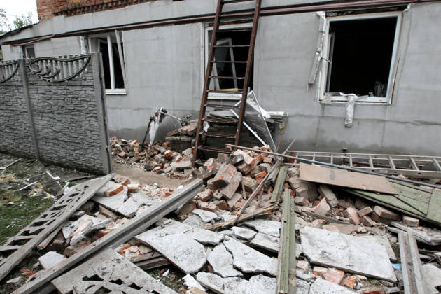 Russian troops hit Dnipro with guided bombs The premises of a house are reduced to rubble by a Russian bombardment in Dnipro, Ukraine, on October 19, 2026. On Monday morning, Russian forces launched guided aerial bombs at the eastern city, damaging private homes and infrastructure. An 84-year-old woman was hospitalised in moderate condition. Dnipro Ukraine  Copyright: xMykolaxMiakshykovx originalFilename: ukrinform-russiant261019_npj3K
