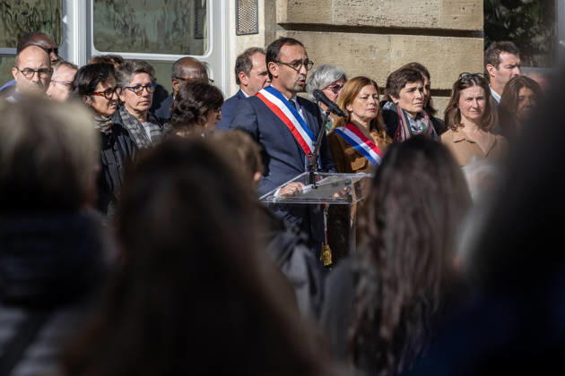 Mayor Thomas Cazenave Delivers A Speech During A Republican Rally - Bordeaux Bordeaux Mayor Thomas Cazenave delivers a speech during a republican rally in the courtyard of Bordeaux City Hall, following the violence and vandalism that occurred in the city on Saturday, October 17. The gathering was organized in response to a call by the Association of French Mayors (AMF) to reaffirm support for republican values and democratic institutions, in Bordeaux, France, on October 19, 2026. Photo by Margot Le Gonidec ABACAPRESS.COM Bordeaux France  Copyright: xLexGonidecxMargot ABACAx