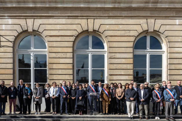 Mayor Thomas Cazenave Delivers A Speech During A Republican Rally - Bordeaux Bordeaux Mayor Thomas Cazenave delivers a speech during a republican rally in the courtyard of Bordeaux City Hall, following the violence and vandalism that occurred in the city on Saturday, October 17. The gathering was organized in response to a call by the Association of French Mayors (AMF) to reaffirm support for republican values and democratic institutions, in Bordeaux, France, on October 19, 2026. Photo by Margot Le Gonidec ABACAPRESS.COM Bordeaux France  Copyright: xLexGonidecxMargot ABACAx