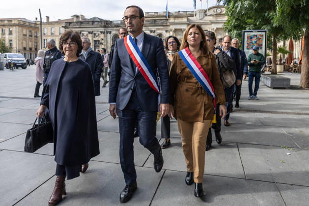Mayor Thomas Cazenave Delivers A Speech During A Republican Rally - Bordeaux Bordeaux Mayor Thomas Cazenave, Prefect Sophie Brocas and participants walk through the streets following a republican rally in the courtyard of Bordeaux City Hall. The group accompanies the prefect after the prefectural residence was severely damaged during the violence that struck the city on Saturday, October 17. The gathering was organized in response to a call by the Association of French Mayors (AMF) to reaffirm support for republican values and democratic institutions, in Bordeaux, France, on October 19, 2026. Photo by Margot Le Gonidec ABACAPRESS.COM Bordeaux France  Copyright: xLexGonidecxMargot ABACAx