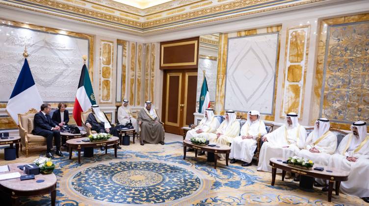French President Emmanuel Macron in Kuwait KUWAIT CITY, KUWAIT - OCTOBER 19: (----EDITORIAL USE ONLY – MANDATORY CREDIT - AMIRI DIWAN OF THE STATE OF KUWAIT HANDOUT - NO MARKETING NO ADVERTISING CAMPAIGNS - DISTRIBUTED AS A SERVICE TO CLIENTS----) French President Emmanuel Macron meets with Emir of Kuwait Sheikh Meshal Al-Ahmad Al-Jaber Al-Sabah during an official visit in Kuwait City, Kuwait on October 19, 2026. Amiri Diwan of the State of Kuwait Anadolu Kuwait City Kuwait. Editorial use only. Please get in touch for any other usage.  Copyright: x2026xAnadoluxAmirixDiwanxofxthexStatexofxKuwaitx