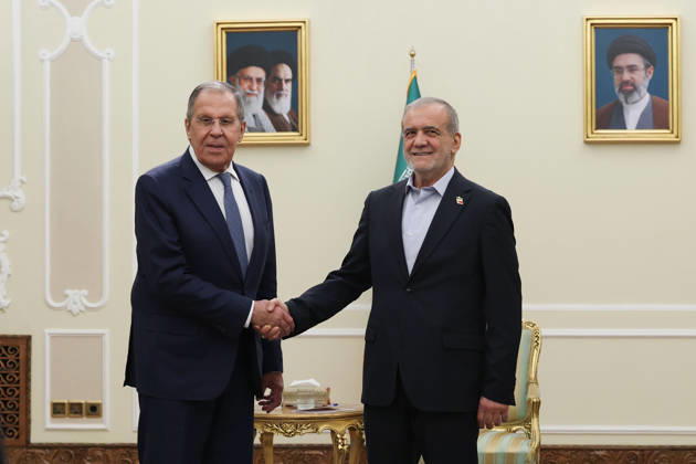 Masoud Pezeshkian - Sergey Lavrov meeting in Tehran TEHRAN, IRAN - OCTOBER 19: (----EDITORIAL USE ONLY - MANDATORY CREDIT - IRANIAN PRESIDENCY HANDOUT - NO MARKETING NO ADVERTISING CAMPAIGNS - DISTRIBUTED AS A SERVICE TO CLIENTS----) ( RESTRICTIONS: NO Access Israel Media Persian Language TV Stations Outside Iran Strictly No Access BBC Persian VOA Persian Manoto TV Iran International TV ) Iranian President Masoud Pezeshkian (R) meets with Russian Foreign Minister Sergey Lavrov (L) during an official diplomatic visit in Tehran, Iran, on October 19, 2026. Iranian Presidency Anadolu Tehran Iran. Editorial use only. Please get in touch for any other usage.  Copyright: x2026xAnadoluxIranianxPresidencyx