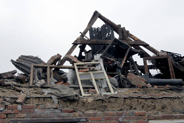 The premises of a house are reduced to rubble by a Russian bombardment in Dnipro, Ukraine, October 19, 2026. On Monday morning, Russian forces launched guided aerial bombs at the eastern city, damaging private homes and infrastructure. An 84-year-old woman was hospitalised in moderate condition. (Photo by Mykola Miakshykov Ukrinform) Russian troops hit Dnipro with guided bombs  Copyright: xMykolaxMiakshykovx