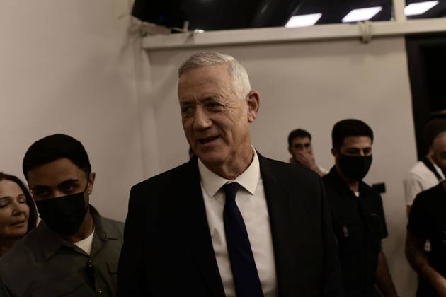 October 19, 2026, Ramat-Gan, Israel: Benny Gantz, chairman of Israel s Blue and White party, holds a press conference in Ramat Gan, Israel, October 19, 2026, during which he announces his withdrawal from the upcoming elections. Ramat-Gan Israel - ZUMAq101 20261019_zna_q101_048 Copyright: xTomerxNeubergx