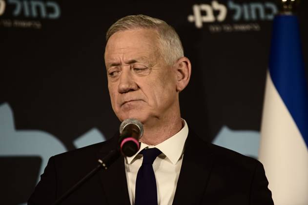 October 19, 2026, Ramat-Gan, Israel: Benny Gantz, chairman of Israel s Blue and White party, holds a press conference in Ramat Gan, Israel, October 19, 2026, during which he announces his withdrawal from the upcoming elections. Ramat-Gan Israel - ZUMAq101 20261019_zna_q101_050 Copyright: xTomerxNeubergx