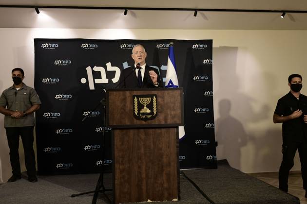 October 19, 2026, Ramat-Gan, Israel: Benny Gantz, chairman of Israel s Blue and White party, holds a press conference in Ramat Gan, Israel, October 19, 2026, during which he announces his withdrawal from the upcoming elections. Ramat-Gan Israel - ZUMAq101 20261019_zna_q101_053 Copyright: xTomerxNeubergx