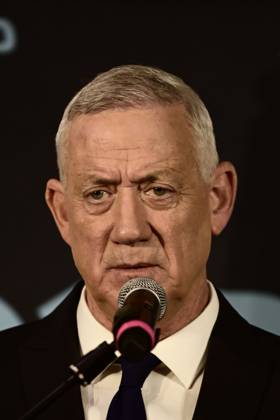 October 19, 2026, Ramat-Gan, Israel: Benny Gantz, chairman of Israel s Blue and White party, holds a press conference in Ramat Gan, Israel, October 19, 2026, during which he announces his withdrawal from the upcoming elections. Ramat-Gan Israel - ZUMAq101 20261019_zna_q101_062 Copyright: xTomerxNeubergx