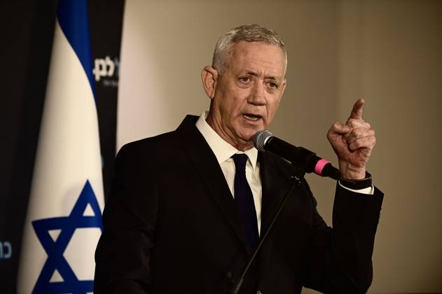 October 19, 2026, Ramat-Gan, Israel: Benny Gantz, chairman of Israel s Blue and White party, holds a press conference in Ramat Gan, Israel, October 19, 2026, during which he announces his withdrawal from the upcoming elections. Ramat-Gan Israel  - ZUMAq101 20261019_zna_q101_089 Copyright: xTomerxNeubergx