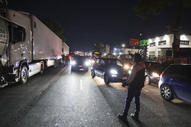 Truck Drivers Block A1 Motorway Over Rising Fuel Prices Lorry drivers block motorway junctions near Caserta Sud and Santa Maria Capua Vetere on the A1 Naples Milan motorway during a protest against rising diesel prices and increasing operating costs. The protest is part of a wider mobilization by hauliers and farmers across southern Italy, including Campania, Puglia, Calabria and Basilicata. Road blockades have disrupted transport and the distribution of goods, with shortages of some products reported in supermarkets in affected areas. Italian Deputy Prime Minister and Transport Minister Matteo Salvini has called for the blockades to be eased, while the government faces growing pressure to address the sector™s rising costs. ABP12179 Copyright: xAntonioxBalascox