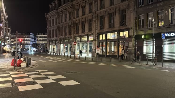 French cities impose overnight curfews following weekend demonstrations and looting LILLE, FRANCE - OCTOBER 19: A view of a street during a partial curfew imposed following violence and looting during nationwide weekend demonstrations against the rising cost of living and fuel prices in Lille, France, on October 19, 2026. French authorities have announced overnight curfews in several cities, including Paris, Lille and Lyon, from the evening of October 19 to the morning of October 20. In Lille, Douai, Wattignies and Denain, the curfew is in effect from 8 p.m. to 6 a.m. local time. According to French broadcaster BFMTV, a curfew from 10 p.m. to 6 a.m. will also be imposed around Place de la Republique and in the streets surrounding the Les Ha Copyright: x2026xAnadoluxMuratxKaradagx