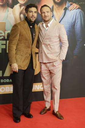 Theatrical Release: October 19, 2026 Elyas M. Barek and Frederick Lau at the world premiere of *THE PERFECT VACATION* at the Mathäser Filmpalast in Munich, October 19, 2026, Munich, Mathäser Filmpalast, Baern, Germany Copyright: xAgenturxMatthiasxWehnertx xReinhardxZichyx