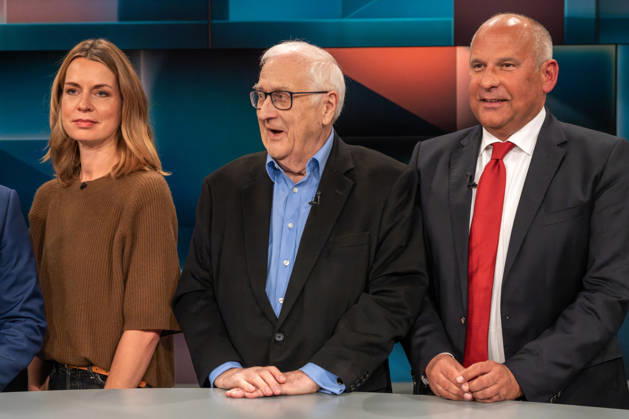 Hart aber Fair from Cologne on October 19, 2026. From left to right: Journalist Jessy Wellmer; Rainer Brüderle, president of the Rhineland-Palatinate Taxpayers’ Association; and Roman Poseck, Minister of t